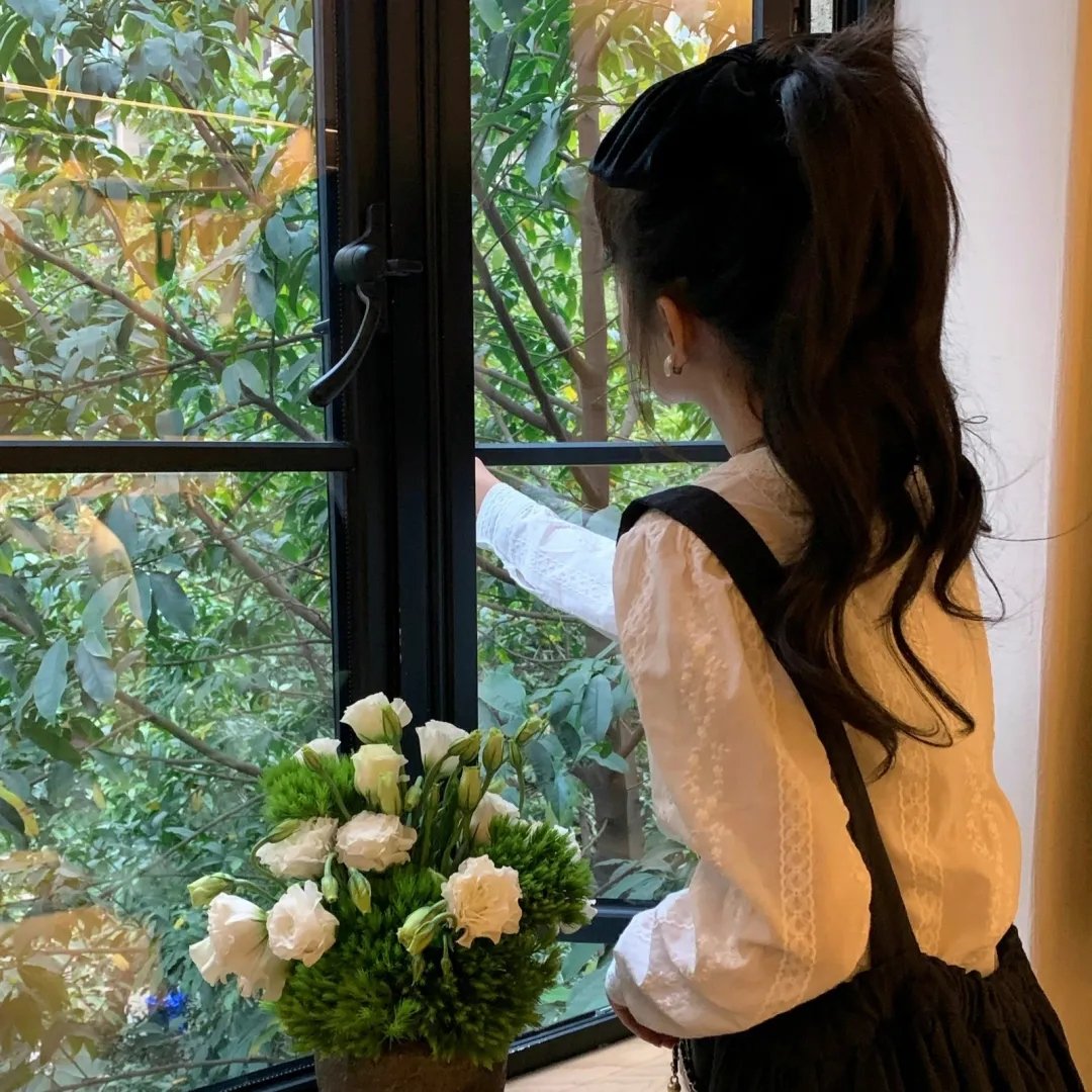 黛妃与女王